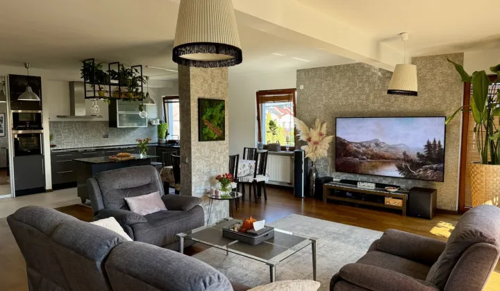 Mieszkanie 5-pokojowe Warszawa Ursynów, ul. Bekasów