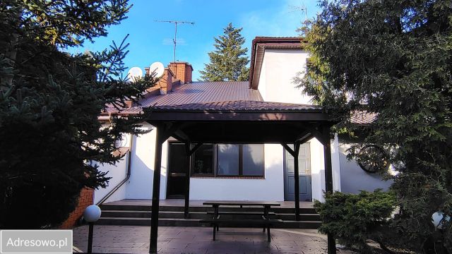 dom szeregowy, 5 pokoi Radom Halinów. Zdjęcie 1