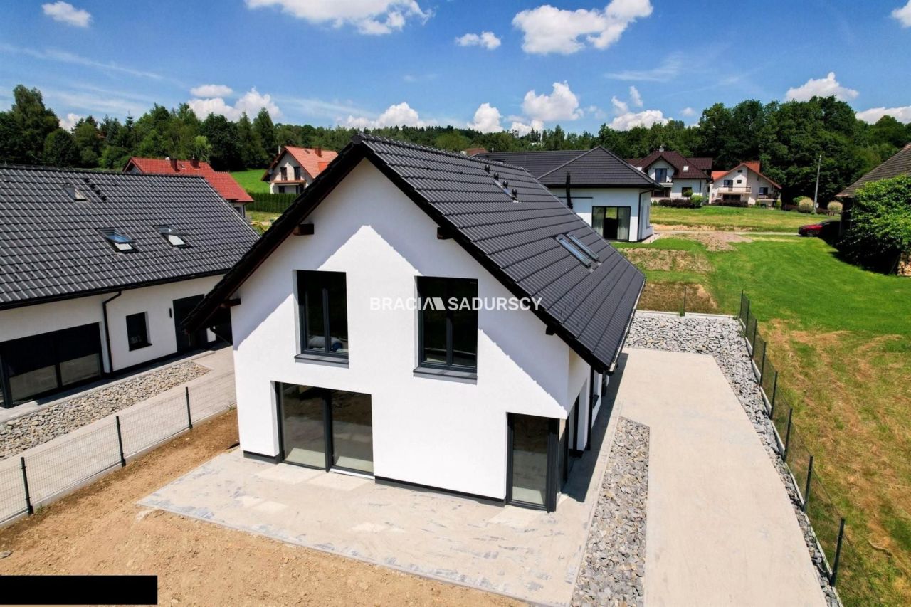 dom wolnostojący, 5 pokoi Głogoczów. Zdjęcie 4