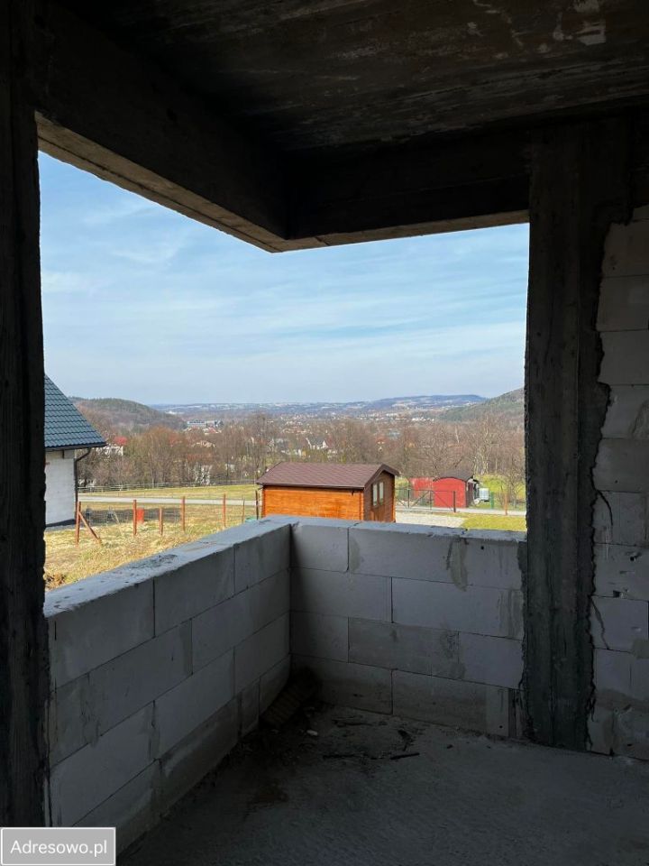 dom wolnostojący, 5 pokoi Świnna Poręba. Zdjęcie 5