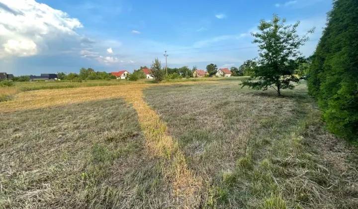 Działka budowlana Chrząstawa Wielka, ul. Spokojna