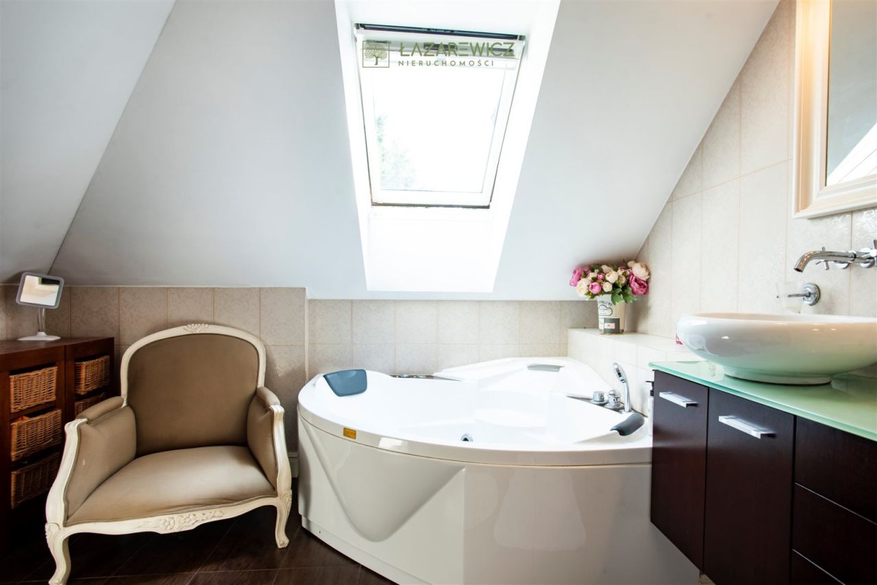 bliźniak, 5 pokoi Józefów, ul. Mickiewicza. Zdjęcie 13