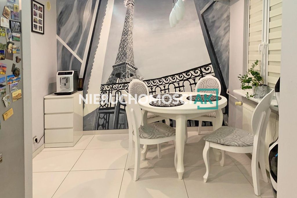 Mieszkanie 4-pokojowe Konin, ul. 11 Listopada. Zdjęcie 2