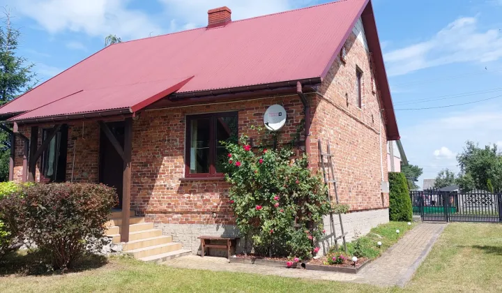 dom wolnostojący, 3 pokoje Chotów, Chotów