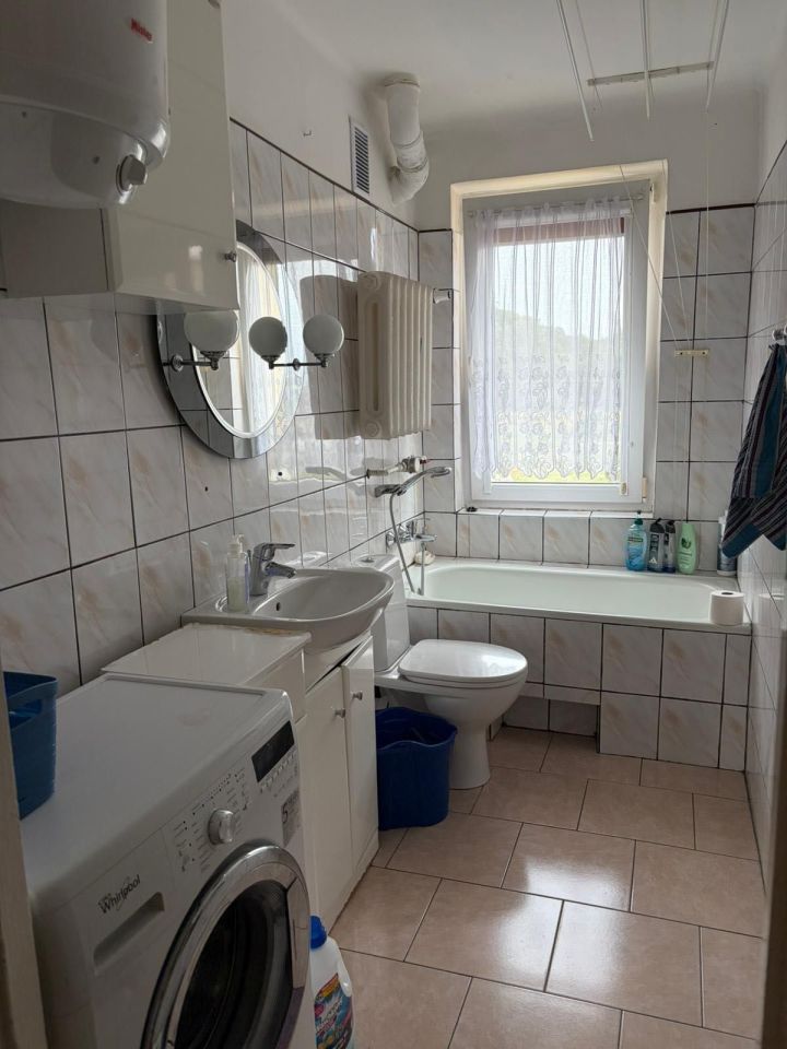 Mieszkanie 3-pokojowe Wierzbica Górna. Zdjęcie 3