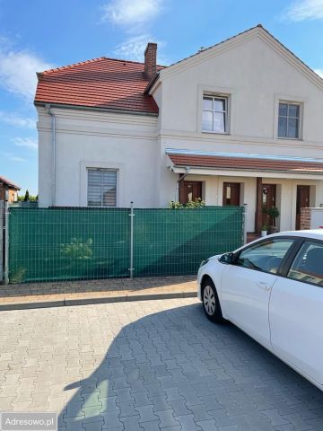 Mieszkanie 3-pokojowe Jarocin, ul. Czereśniowa. Zdjęcie 1