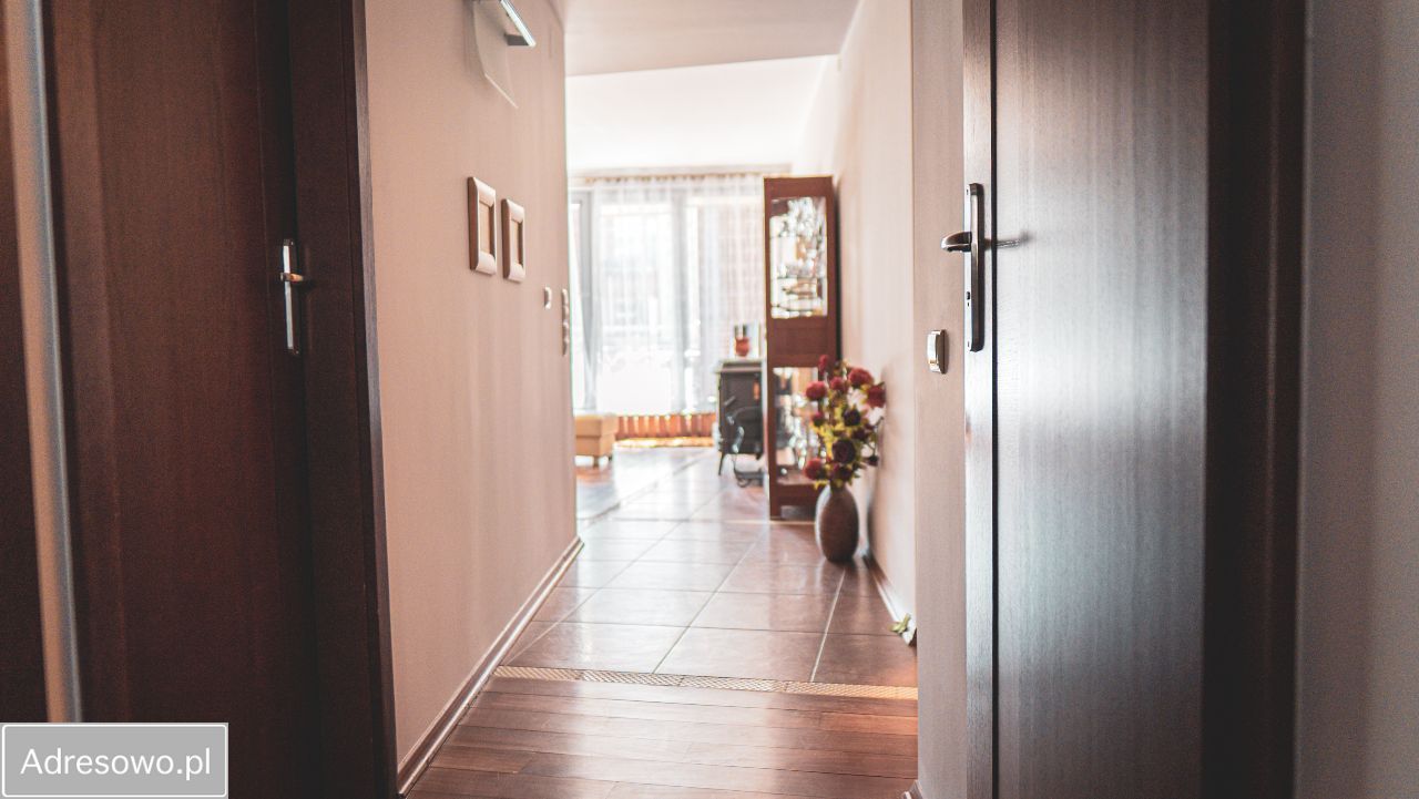 Mieszkanie 4-pokojowe Ustroń Centrum, ul. Staffa. Zdjęcie 4