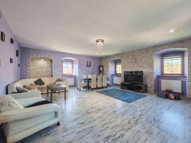 dom wolnostojący, 7 pokoi Rząśnik. Zdjęcie 10