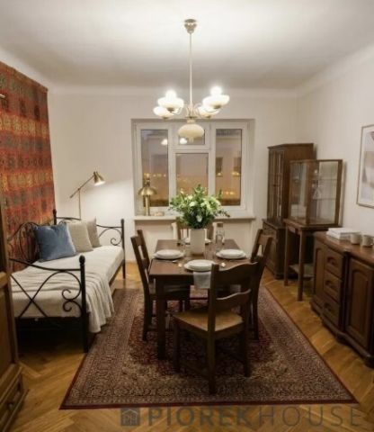 Mieszkanie 3-pokojowe Warszawa Śródmieście, ul. Mazowiecka. Zdjęcie 3