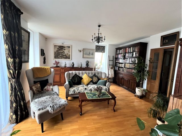 Mieszkanie 4-pokojowe Józefosław, ul. Kwadratowa. Zdjęcie 1