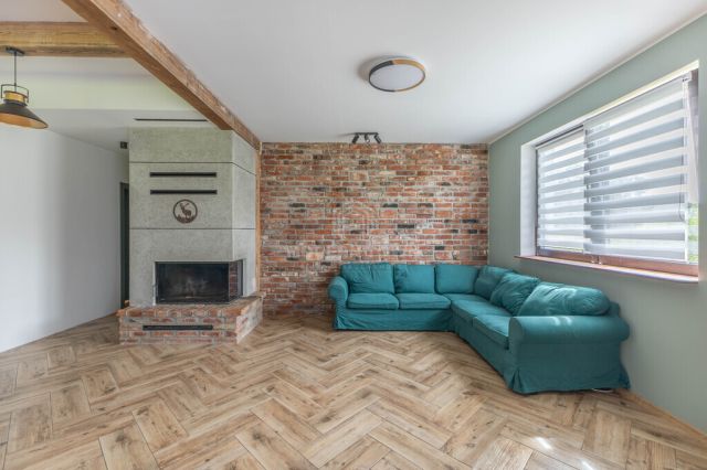 dom wolnostojący, 4 pokoje Budy Zaklasztorne. Zdjęcie 3