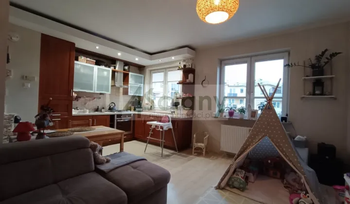 dom wolnostojący, 7 pokoi Warszawa Wesoła