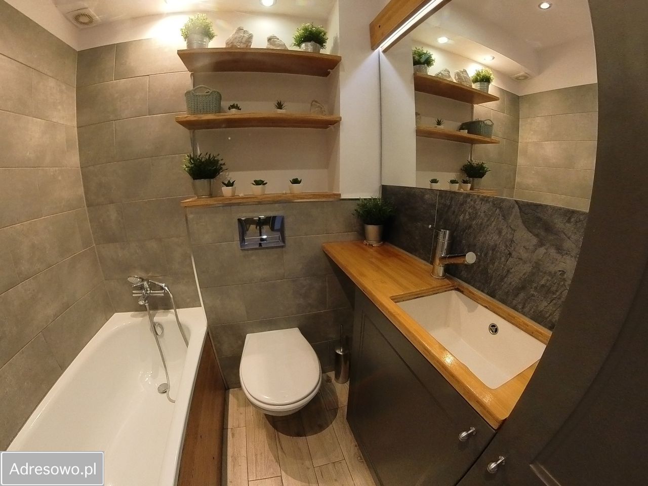 Mieszkanie 3-pokojowe Jelenia Góra, ul. Wolności. Zdjęcie 8