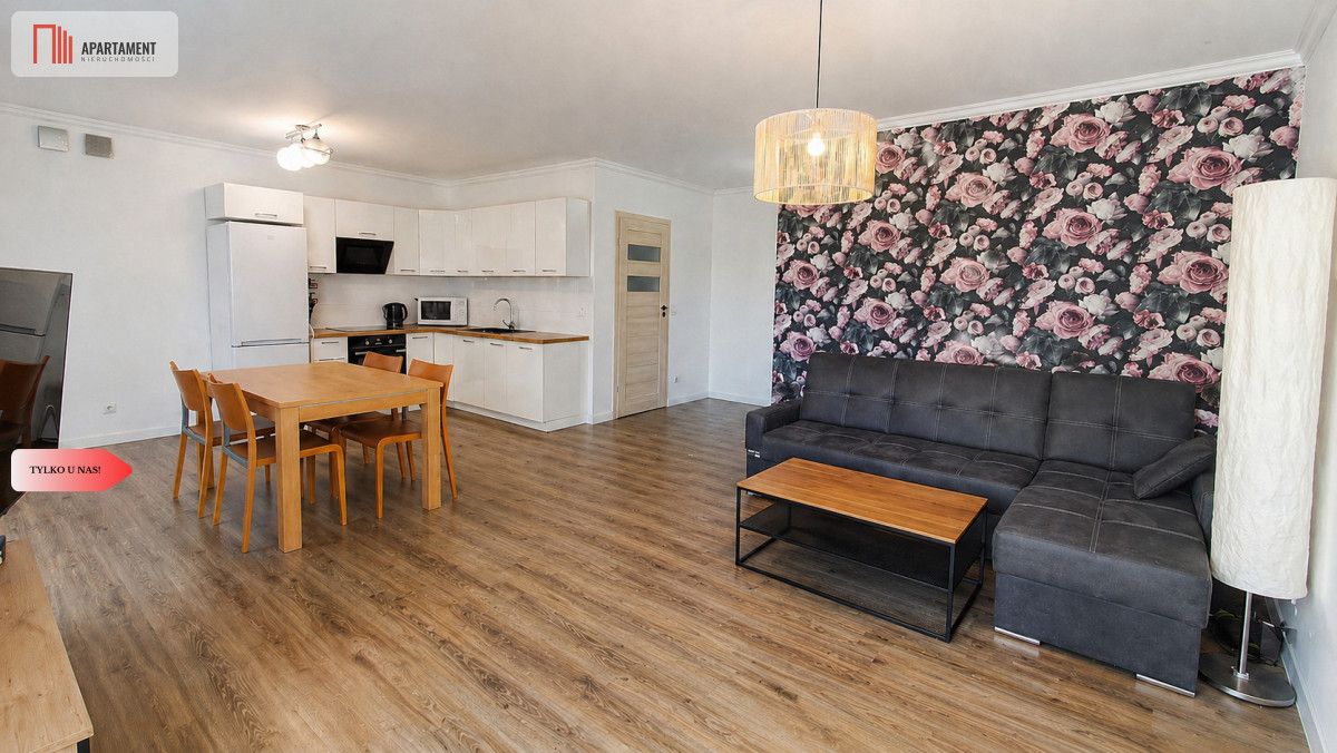 Złotów Mieszkanie - 2 pokoje - 85 m² - 3 piętro