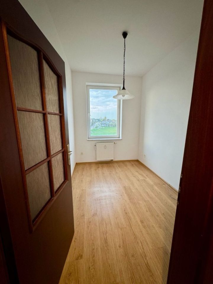 Mieszkanie 3-pokojowe Nowinka. Zdjęcie 7