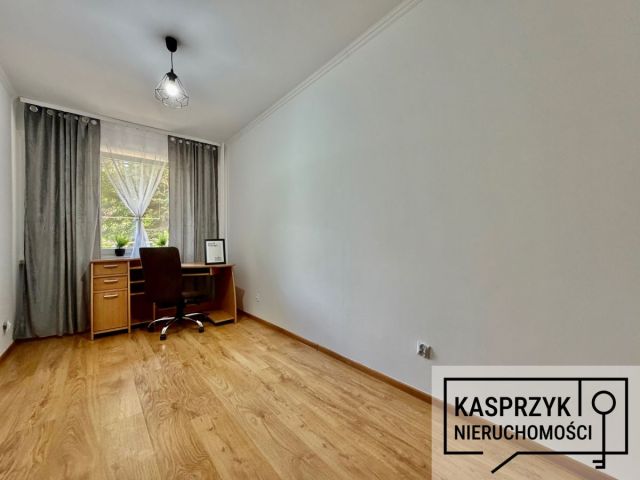 Mieszkanie 3-pokojowe Krosno, ul. Adama Mickiewicza. Zdjęcie 5