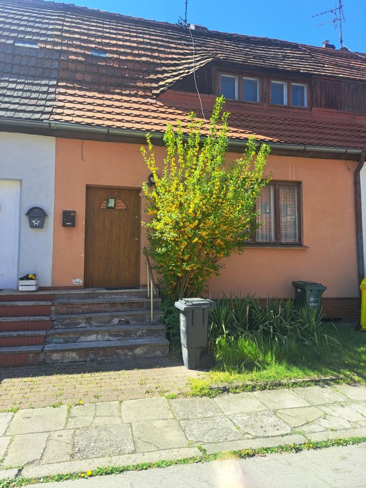 dom szeregowy, 4 pokoje Opole Śródmieście, ul. Pawła Stalmacha. Zdjęcie 1