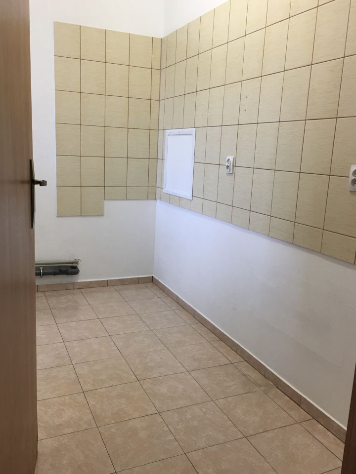 Lokal Andrychów, ul. Krakowska. Zdjęcie 11