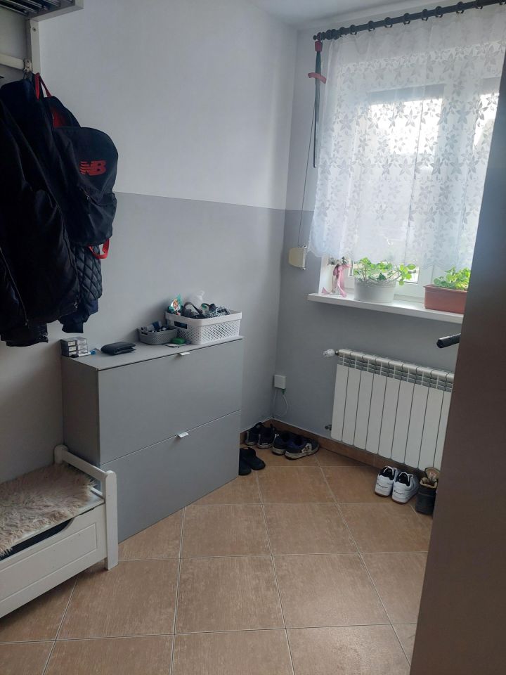 dom wolnostojący, 5 pokoi Grodzisk Wielkopolski, ul. Kwiatowa. Zdjęcie 2