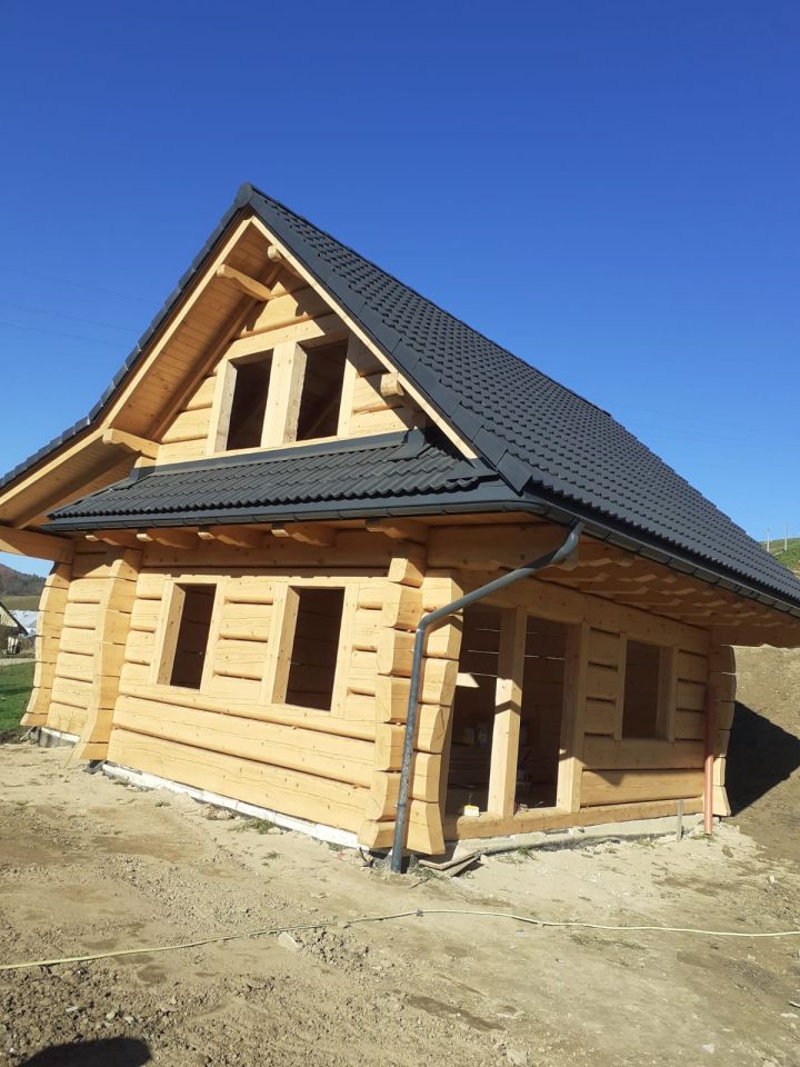dom wolnostojący, 5 pokoi Teleśnica Oszwarowa. Zdjęcie 1