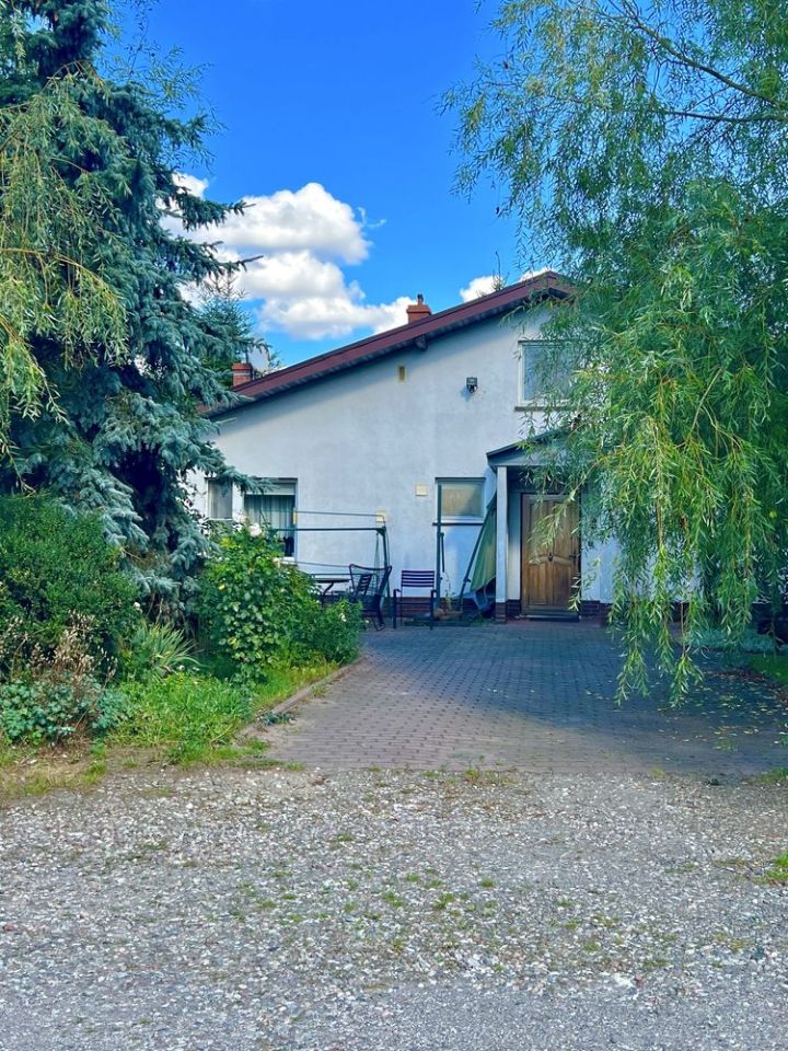 dom wolnostojący Święte