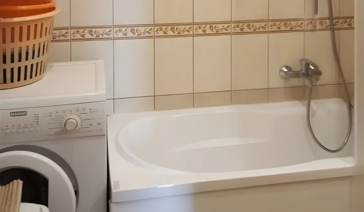 Mieszkanie 3-pokojowe Kraków Nowa Huta, os. Centrum B