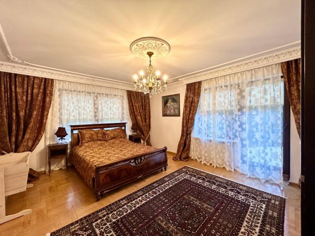 dom wolnostojący, 8 pokoi Magdalenka, ul. Kwiatowa. Zdjęcie 18