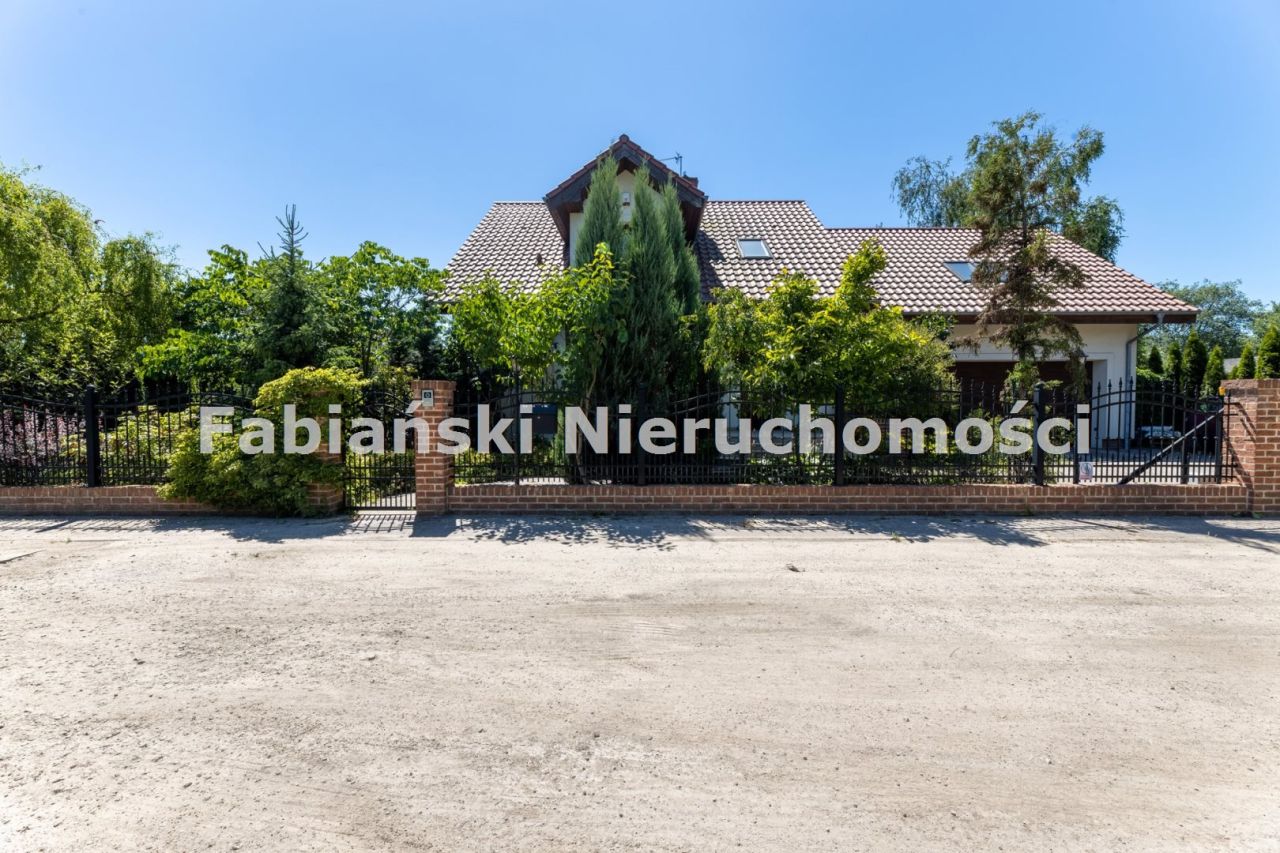 dom wolnostojący, 5 pokoi Poznań. Zdjęcie 25