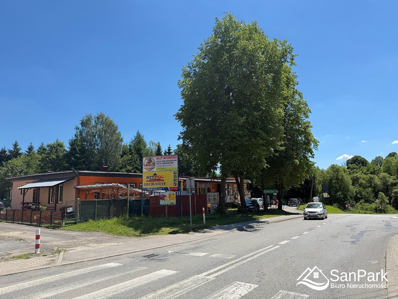 Nieruchomość komercyjna Czarna. Zdjęcie 3