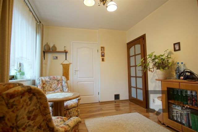 dom szeregowy, 6 pokoi Zakopane, ul. Krupówki. Zdjęcie 14