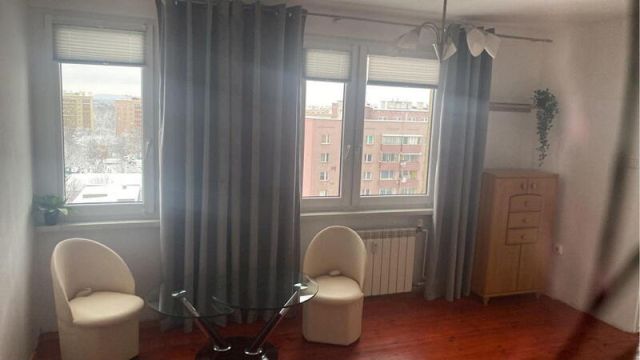Mieszkanie 2-pokojowe Kraków, ul. Erazma Jerzmanowskiego. Zdjęcie 1