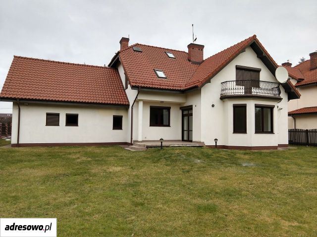 dom wolnostojący, 8 pokoi Warszawa Ursynów, ul. Jagielska. Zdjęcie 1