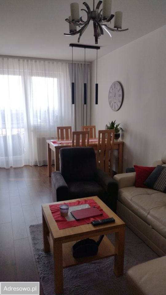 Mieszkanie 3-pokojowe Jelcz-Laskowice