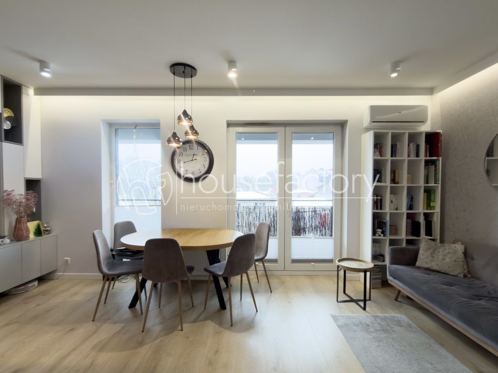 Mieszkanie 4-pokojowe Łódź Górna. Zdjęcie 3