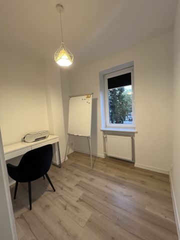 Mieszkanie 2-pokojowe Radom Osiedle XV-lecia, ul. Janusza Kusocińskiego. Zdjęcie 1