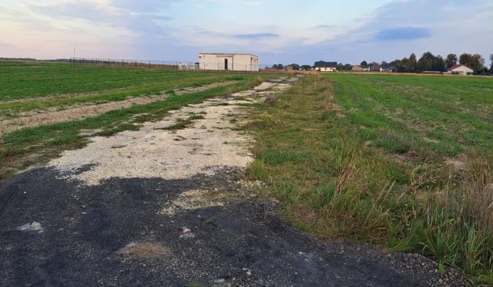 Działka budowlana Kazanów