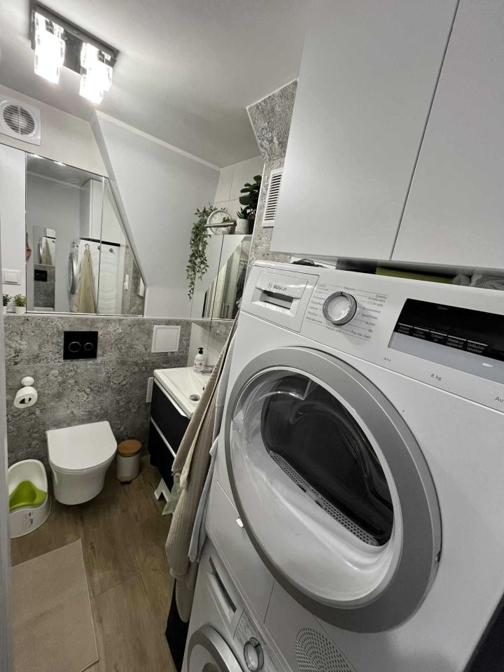 Mieszkanie 4-pokojowe Skierniewice Centrum, ul. Ryszarda Kaczorowskiego. Zdjęcie 3