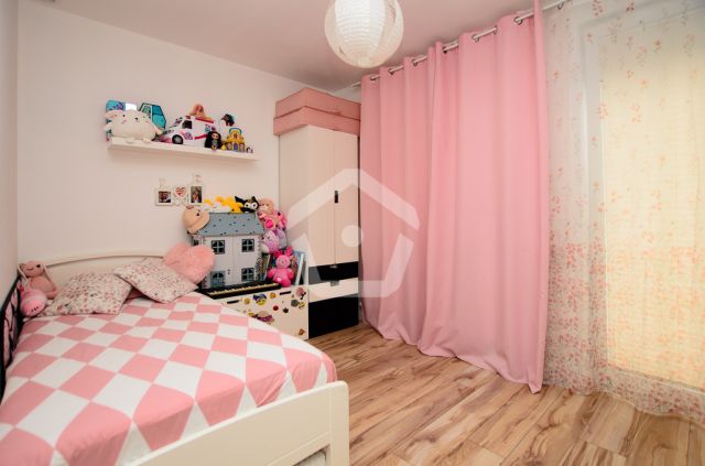 dom wolnostojący, 4 pokoje Strażów. Zdjęcie 7