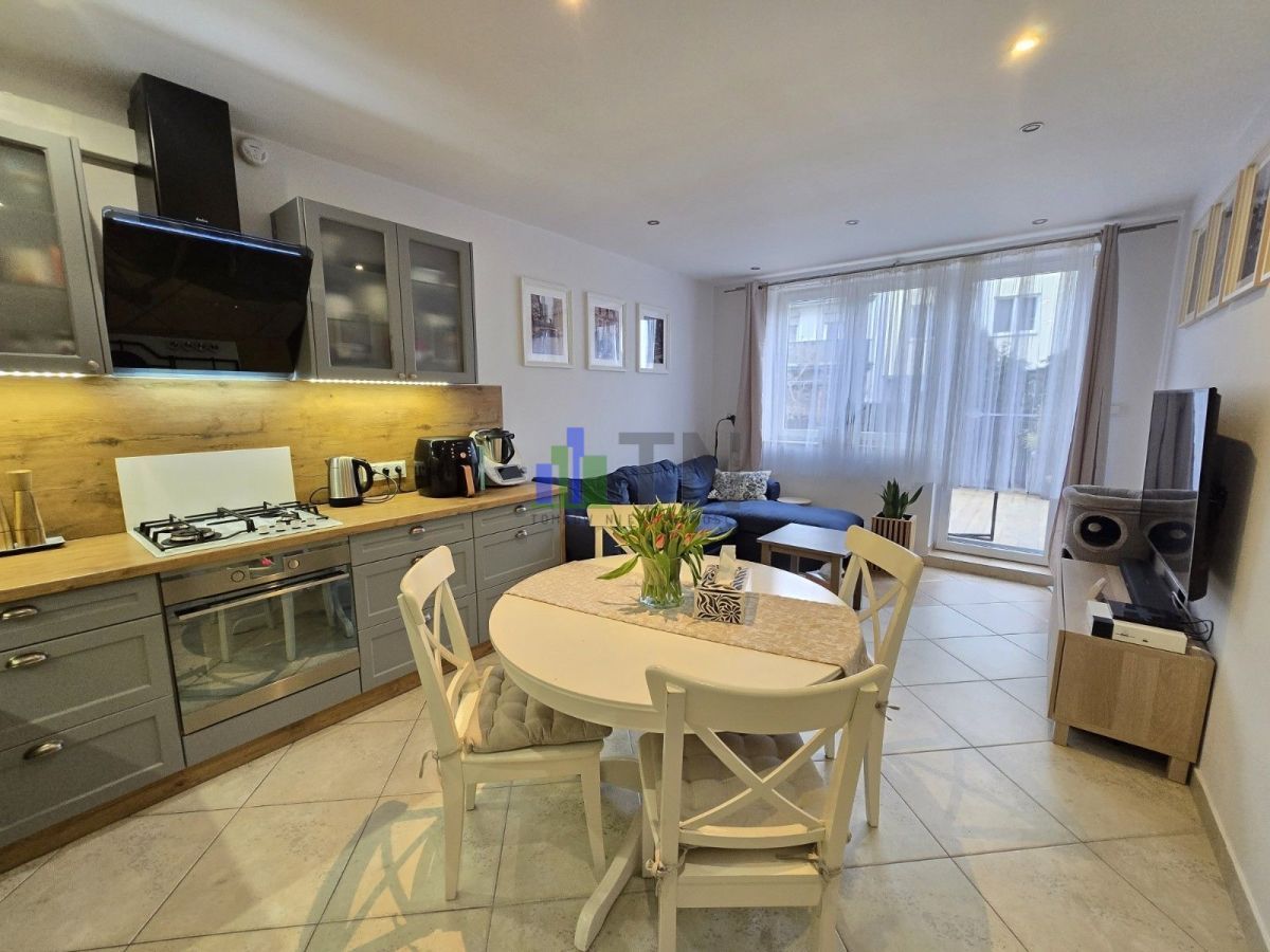 Mieszkanie 4-pokojowe Wrocław Psie Pole, ul. Gitarowa. Zdjęcie 4