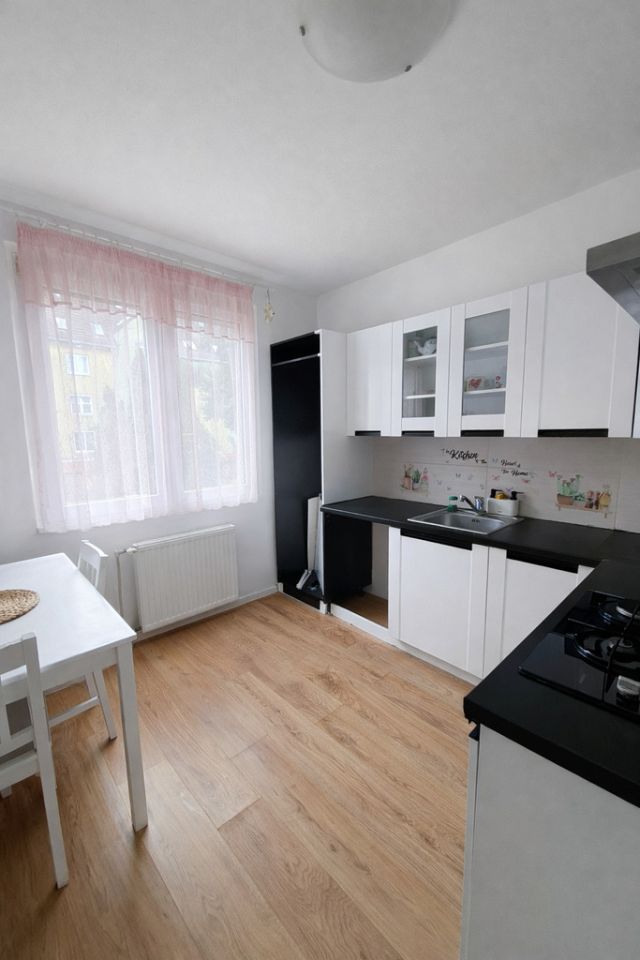 Mieszkanie 3-pokojowe Przecław, Przecław. Zdjęcie 1