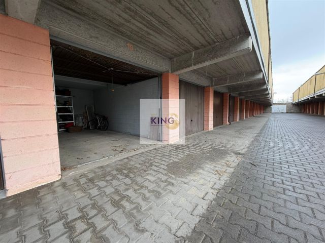 Garaż/miejsce parkingowe Szczecin, ul. Władysława Szafera. Zdjęcie 2