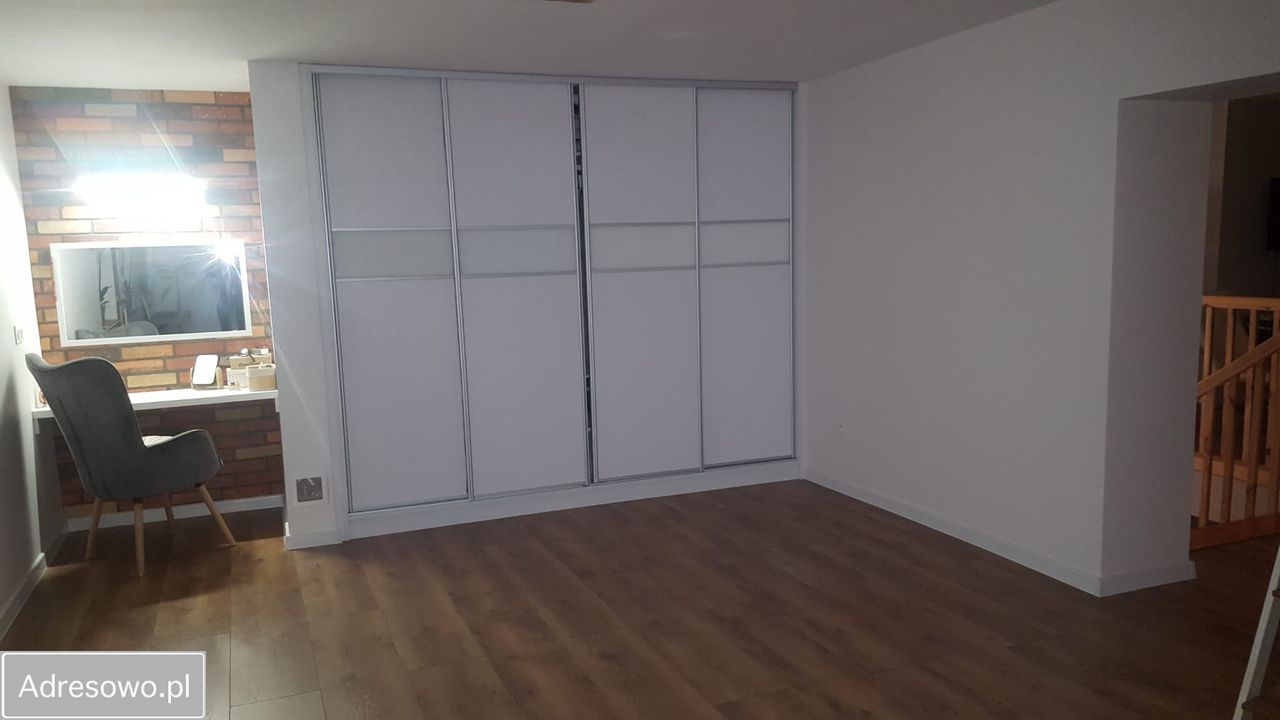dom wolnostojący, 8 pokoi Ługów. Zdjęcie 7