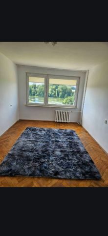 Mieszkanie 3-pokojowe Kartuzy, os. XX-lecia PRL. Zdjęcie 1