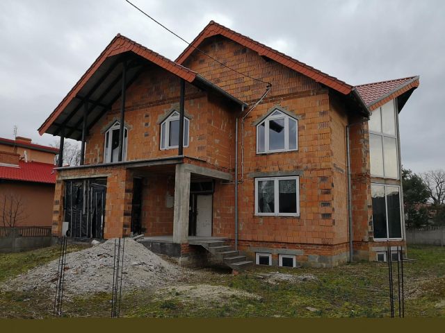dom wolnostojący, 6 pokoi Głubczyce, ul. Brzozowa. Zdjęcie 1