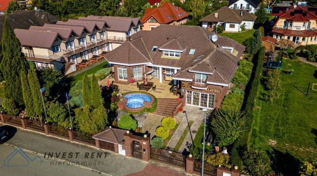 dom wolnostojący, 21 pokoi Grzybowo. Zdjęcie 2