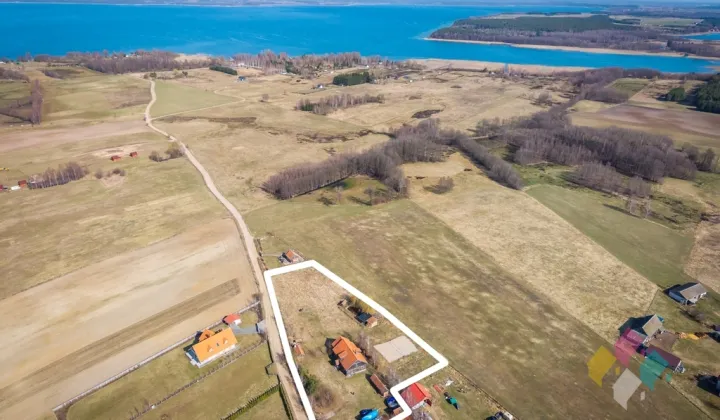 dom wolnostojący, 8 pokoi Zdory