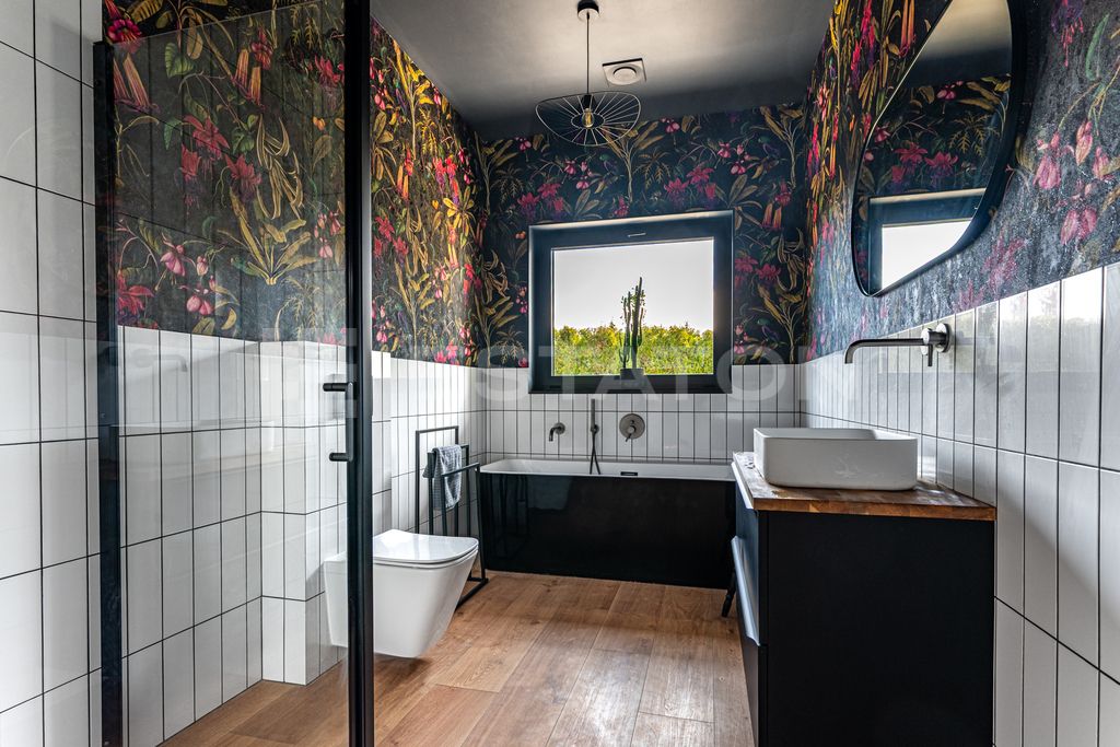 dom wolnostojący, 4 pokoje Trzciana. Zdjęcie 10