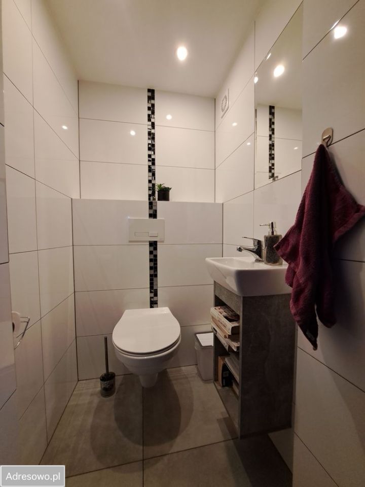 dom wolnostojący, 6 pokoi Uciechów, ul. Kościelna. Zdjęcie 18