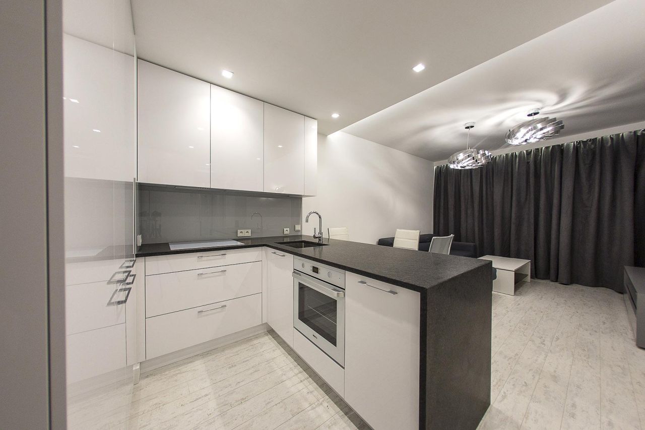 Mieszkanie 2-pokojowe Warszawa Wola, ul. Wronia. Zdjęcie 2