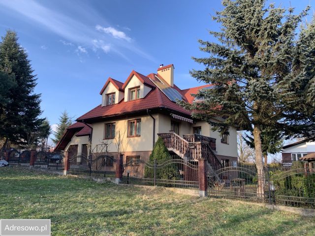 dom wolnostojący, 9 pokoi Przemyśl. Zdjęcie 1